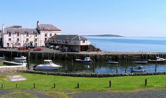 The impressive exterior of the Crusoe Hotel