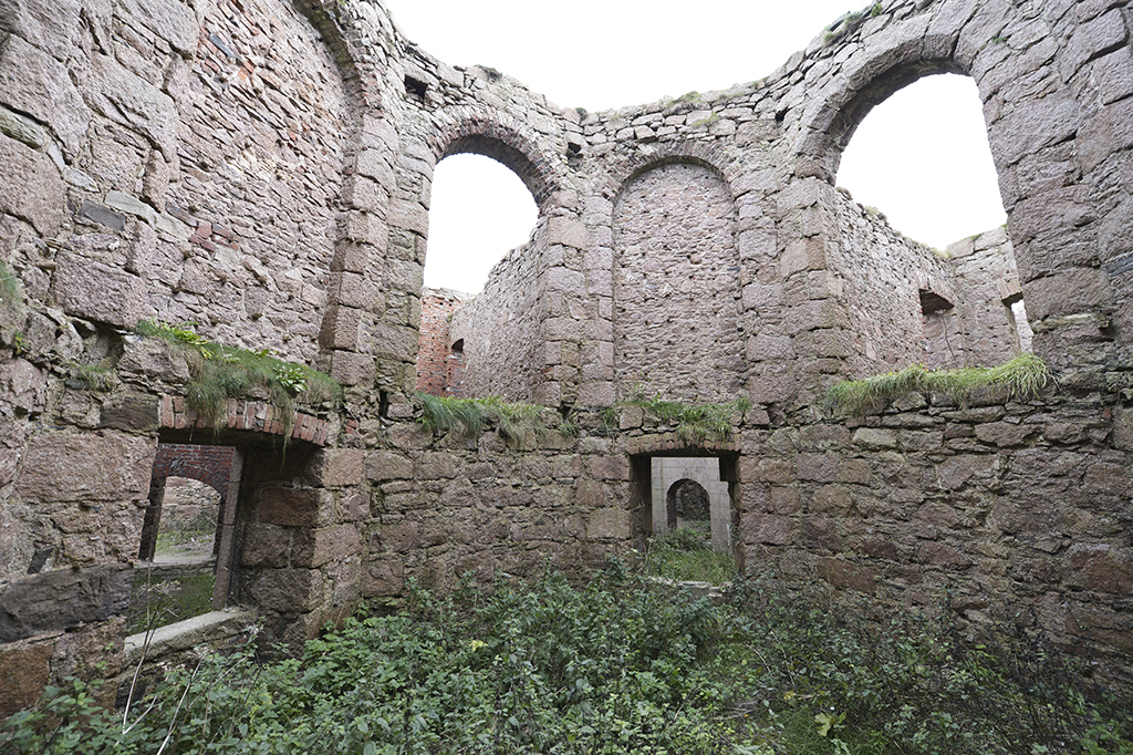 Inside the structure of Slains Castle (Photo: Angus Blackburn)