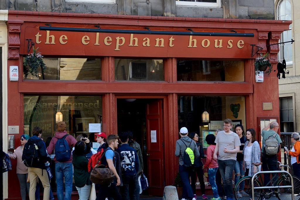 JK Rowling wrote her early books in the Elephant House in Edinburgh