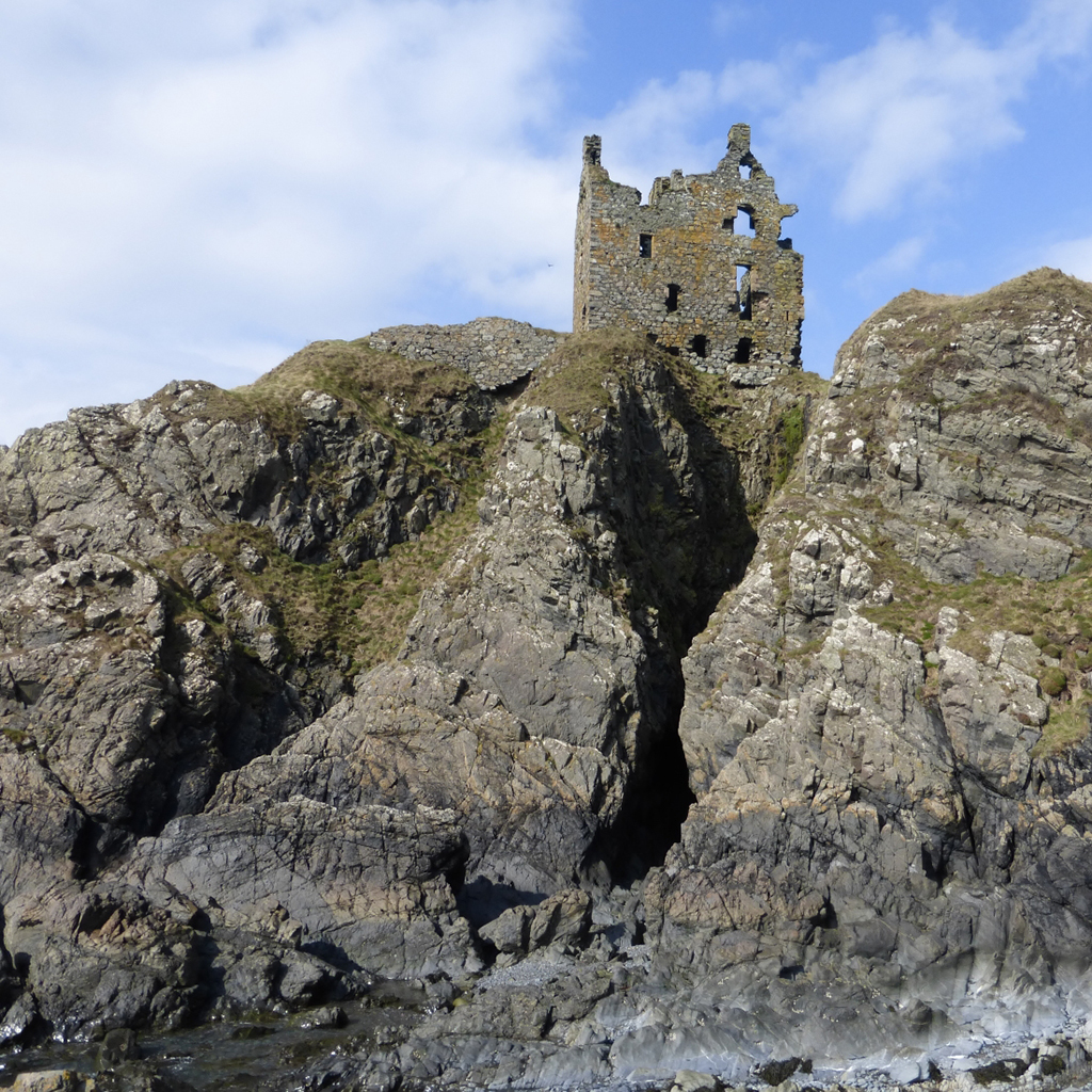 The Rhins of Galloway Coast Path will take in Dunsky Castle
