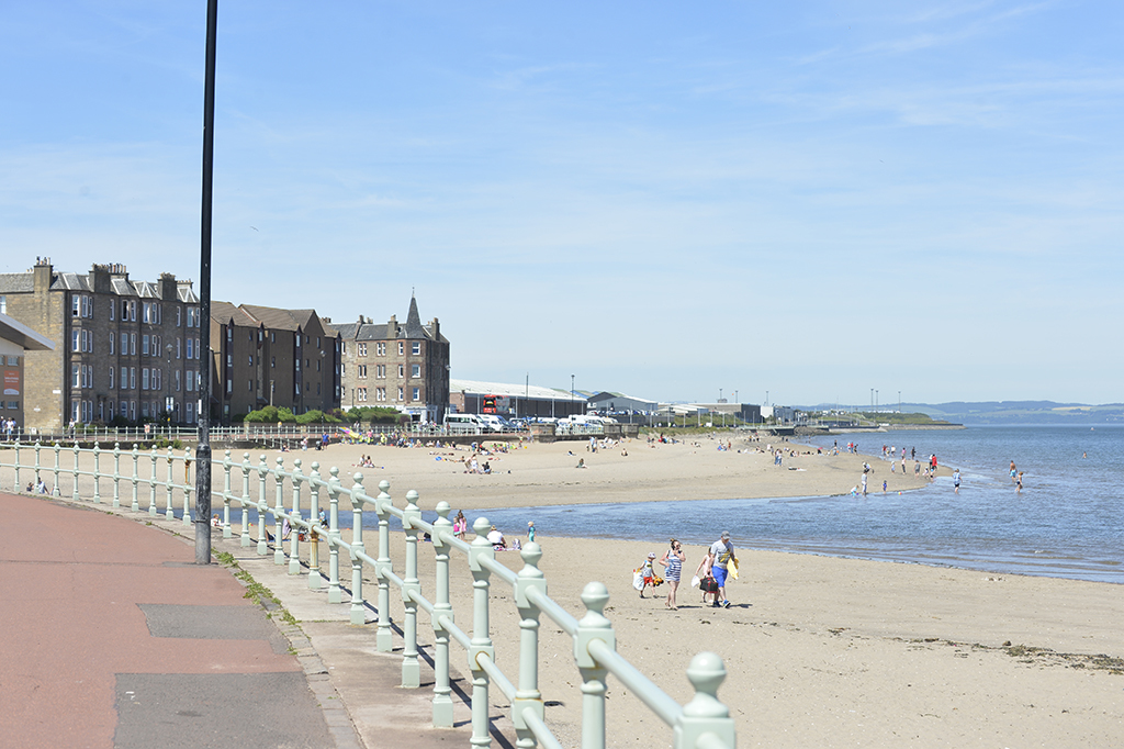 Portobello beach in the sunshine