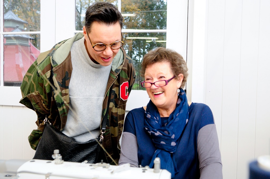 Elaine Ewing shows Gok Wan what she has learnt through the Future Textiles programme