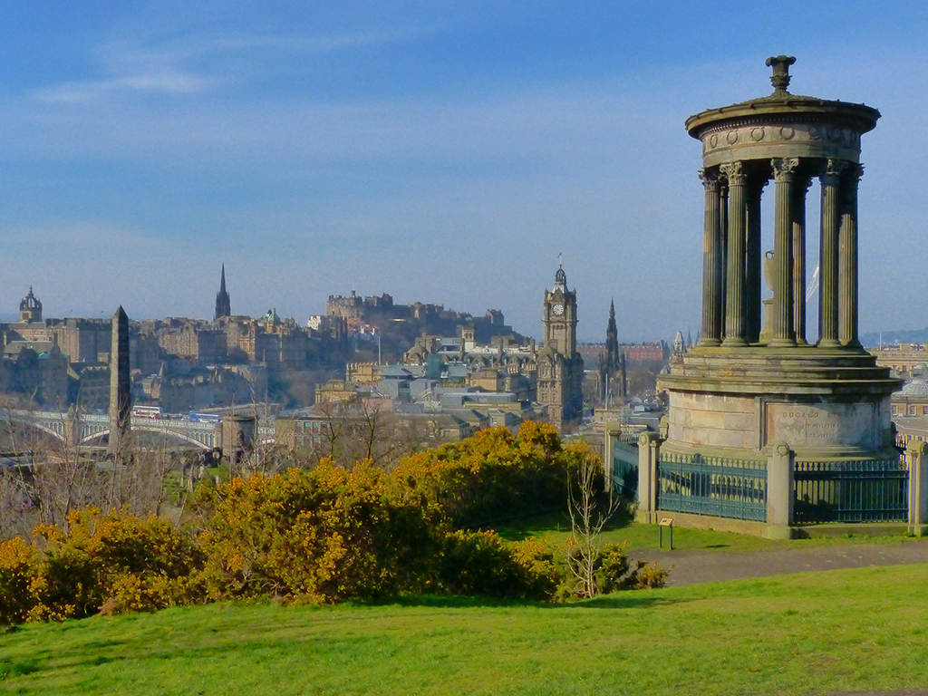 edinburgh-skyline-calton-hill-summer