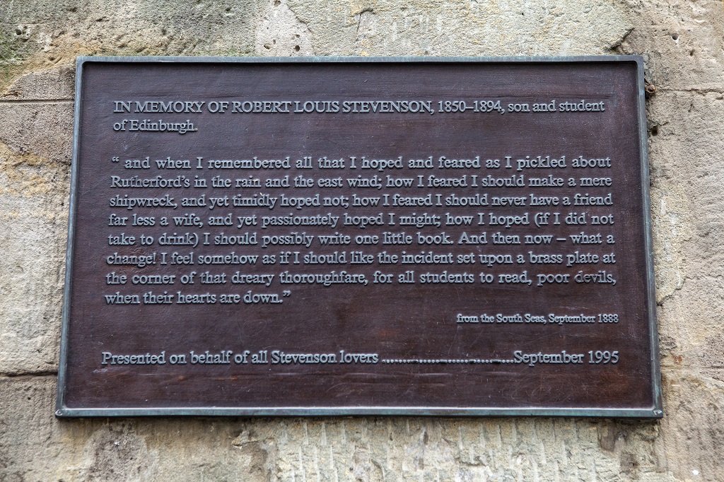 The memorial plaque to Robert Louis Stevenson in Edinburgh