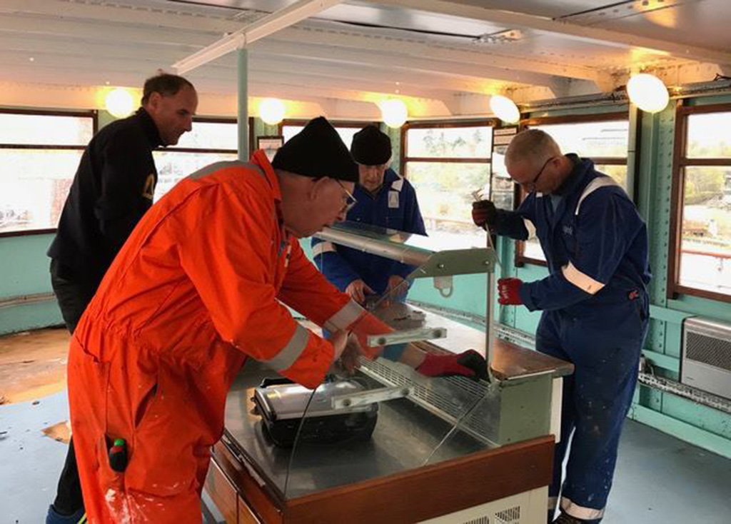 Work gets underway in the Maid of the Loch