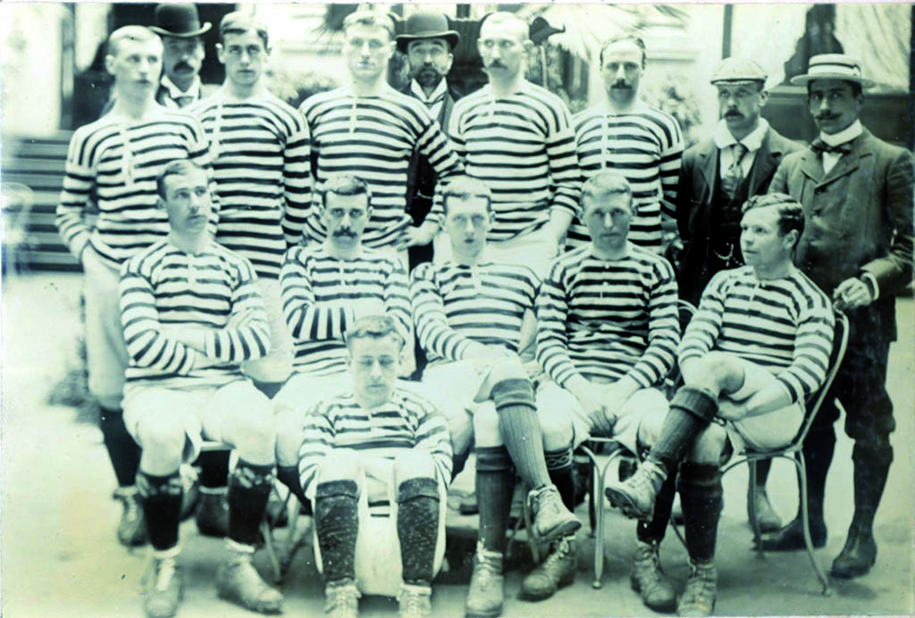 Queen's Park in 1898 (Photo: The Scottish Football Museum)