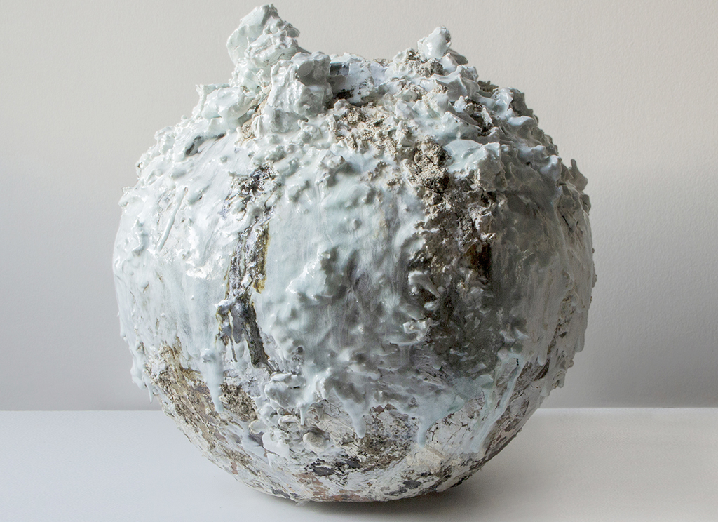 Akiko Hirai, Eclipse Night, Large Moon Jar, 2019, stoneware with landscape inclusions, 65 x 65 cm acquired by the V&amp;A March 2019
