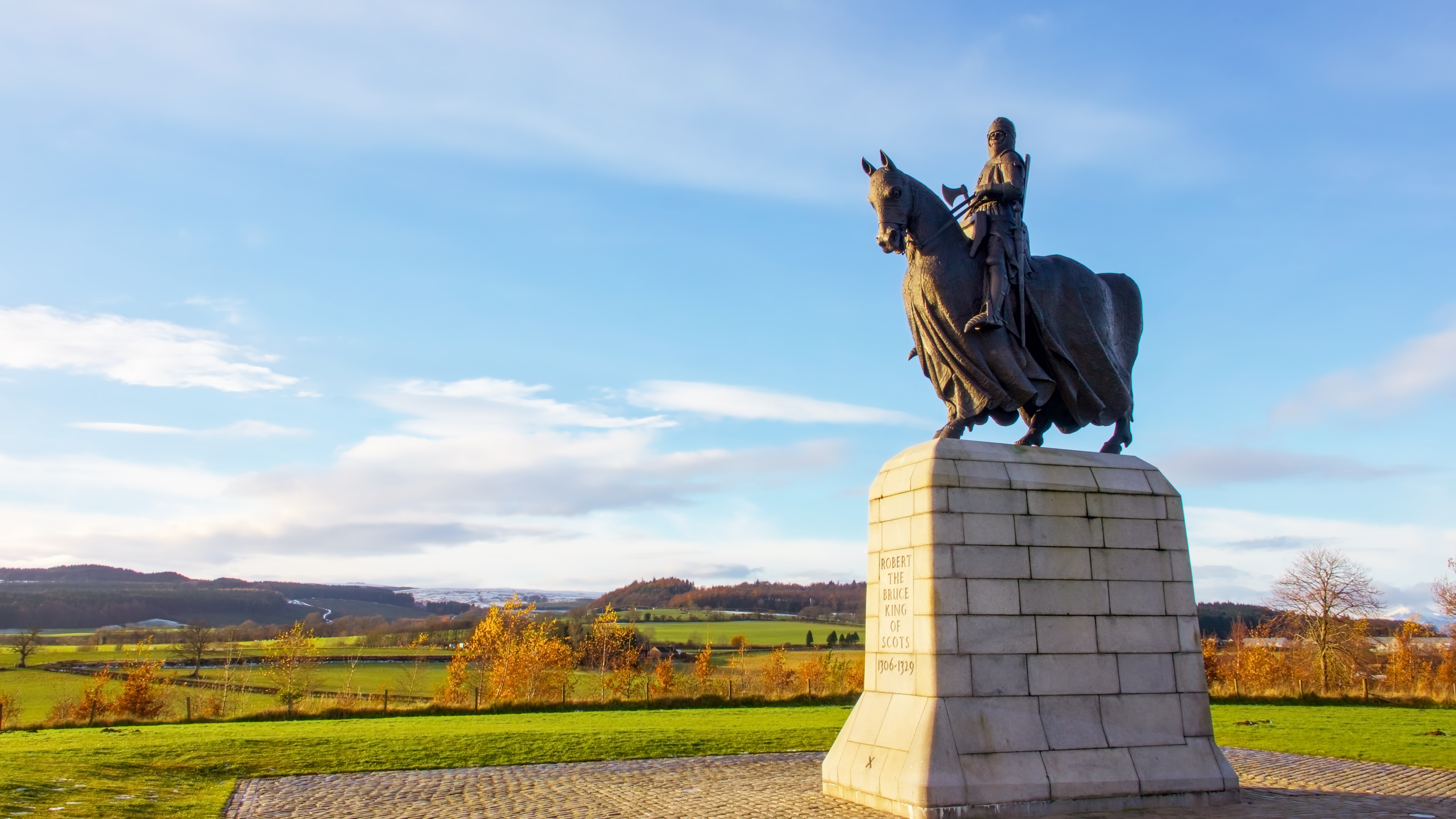 The Robert the Bruce statue at the site of the Battle of Bannockburn (Photo: Treasure Galore/Shutterstock)