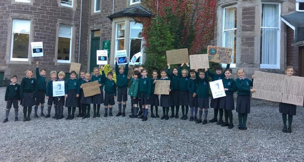 Ardvreck pupils with their recycled banners