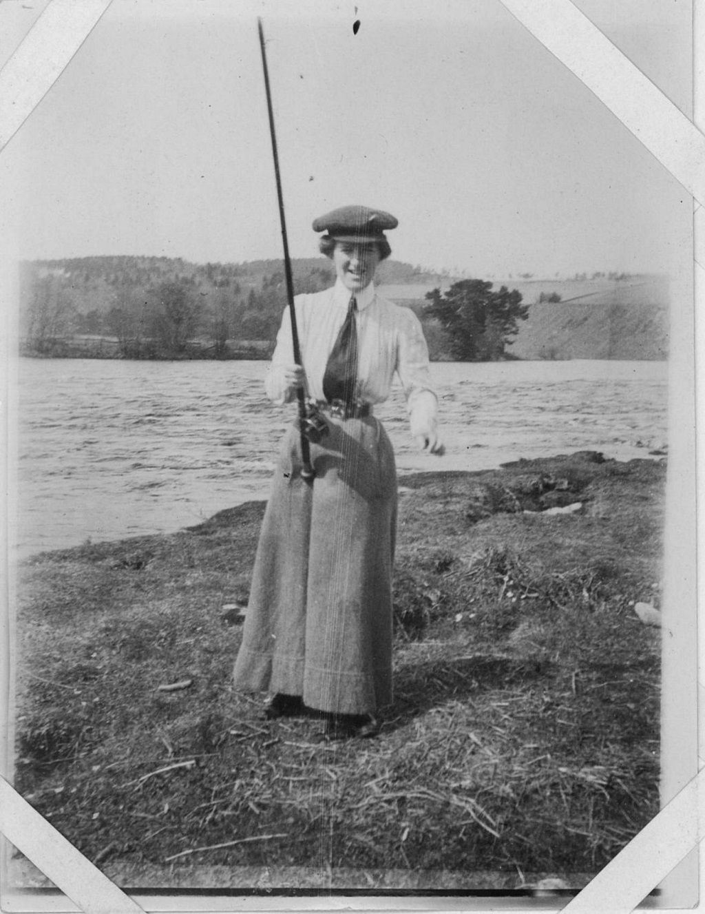 Miss Pickering on the Dee in late Victorian times