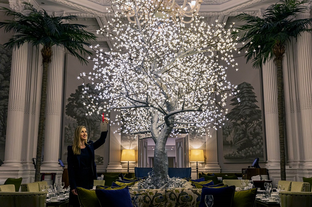 The first wish of the year at the Balmoral Hotel in Edinburgh's Christmas wishing tree installation 2019 in collaboration with Hamilton &amp; Inches and Hawico (Photo: Rocco Forte Hotels)