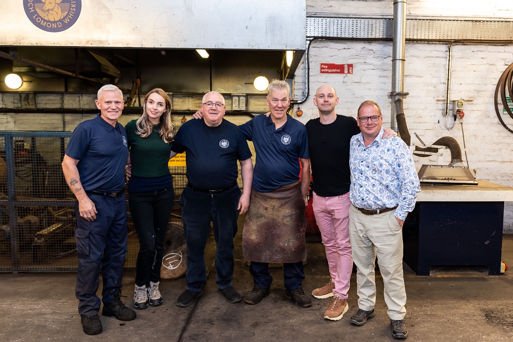 The Three Drinkers with the Loch Lomond coopering team