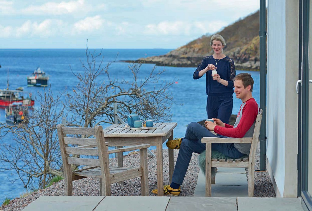 Iona and Gordon make the most of the beautiful views (Photo: Angus Blackburn)