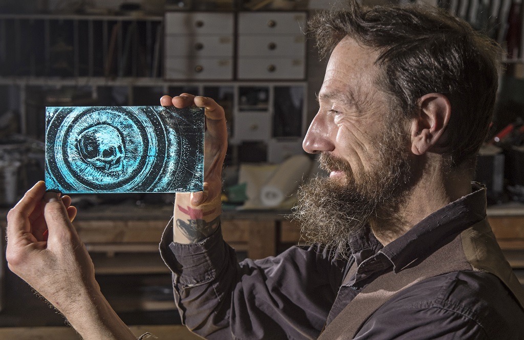 Glass Artists Jeff Zimmer shows an example of his work and prepares the space in Glass Lab Edinburgh for a series of socially distanced workshops as part of Craft Week Scotland which starts on Monday 9 and runs until Sunday 15 November. In response to the coronavirus pandemic Craft Scotland have launched Craft Week Scotland as a nationwide initiative to raise awareness of the vibrant craft sector and boost sales for both makers and craft destinations. From furniture to jewellery, ceramics, textiles, glass and more Scottish contemporary craft is in demand worldwide from private collectors, museums and galleries to a host of international markets including the US and Japan.

 Neil Hanna Photography
www.neilhannaphotography.co.uk
07702 246823