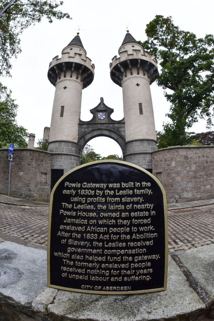 Powis Gateway and plaque