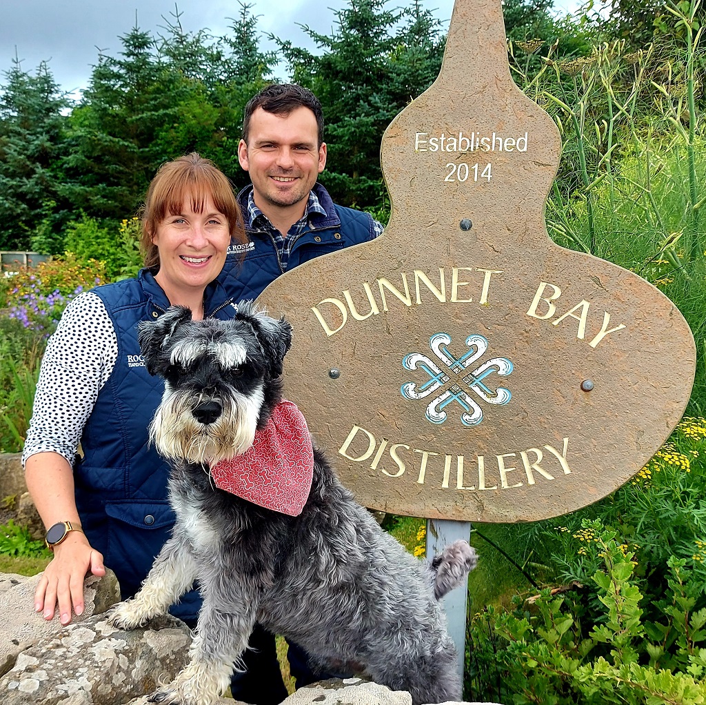 Founders-of-Dunnent-Bay-Distillers-makers-of-Rock-Rose-Gin-Claire-and-Martin-Murray-2laxad75d