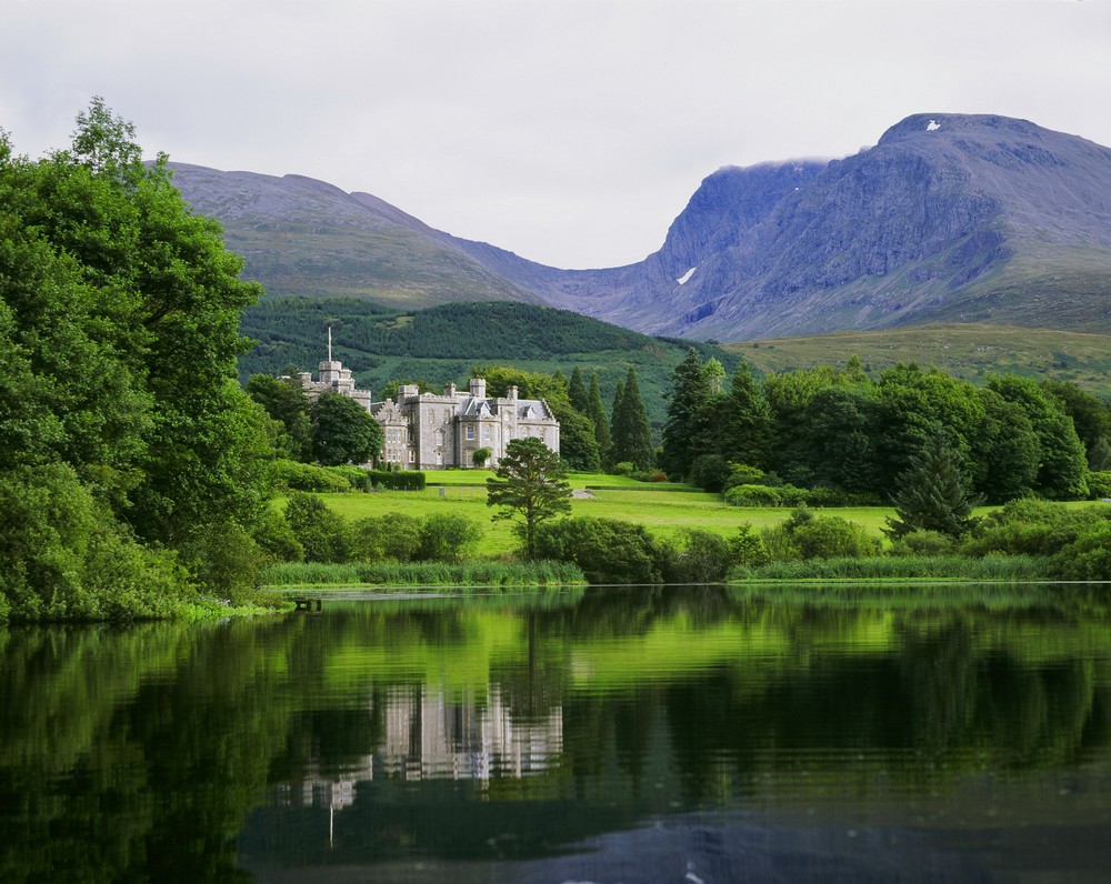 Inverlochy Castle 