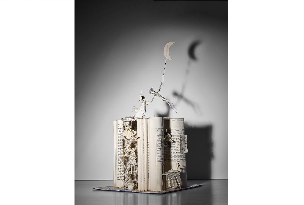 Peter-Pan-Book-Sculpture-for-SBT-Image-by-Alex-Robson-for-Lyon-Turnbull-12optz76d