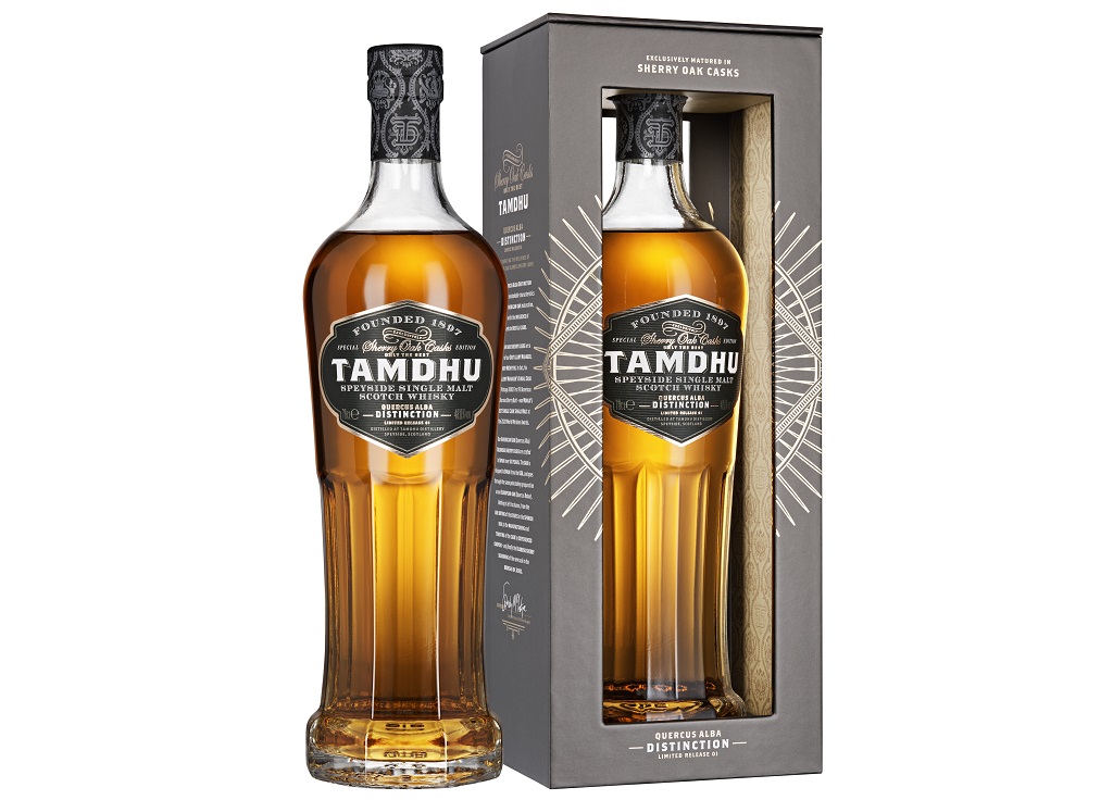 Tamdhu_Distinction_LE_1_BottleAngled-Box_300dpi-37muwe30n