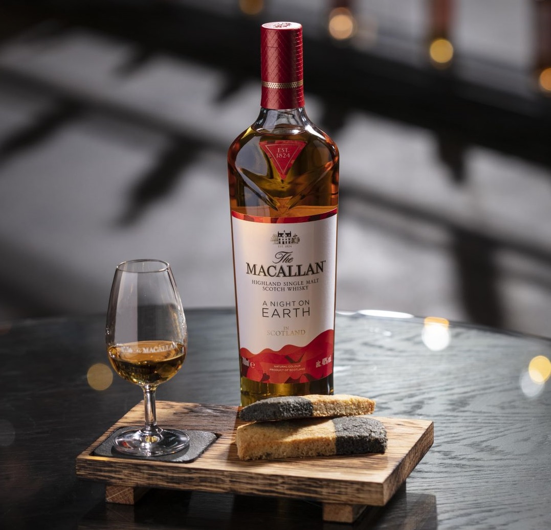 The-Macallan-A-Night-On-Earth-whisky-and-shortbread-pairing-2m2hfkd8i