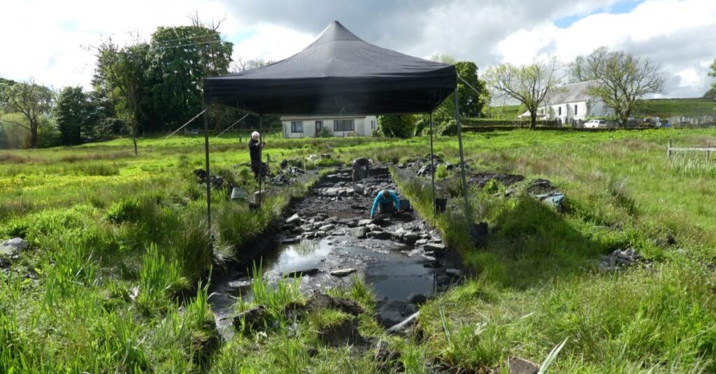 An oval stone building which was discovered has now been dated to between the 7th and 10th century.