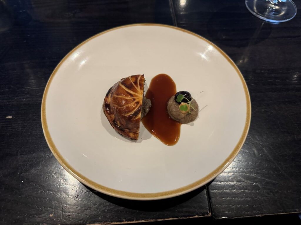 Review: Glaschu, Glasgow