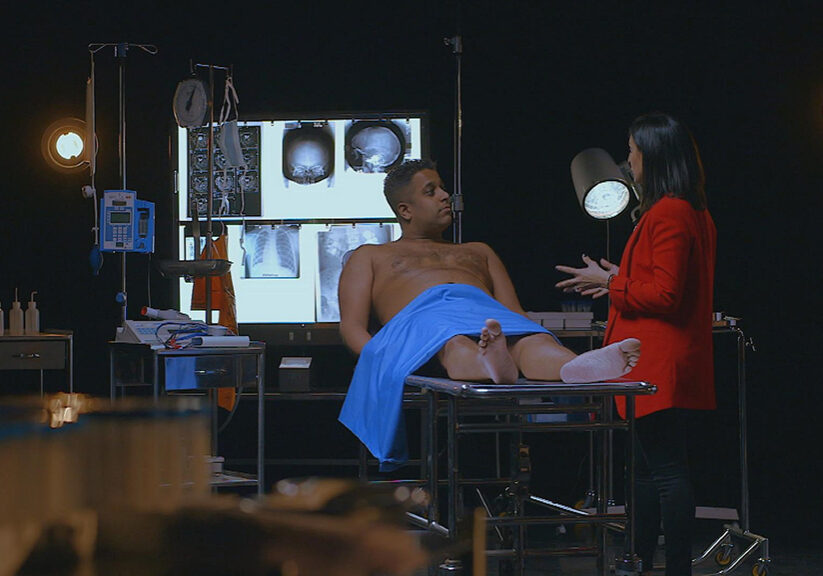 Johan in the Laid Bare lab with Dr Punam Krishan (Photo: Red Sky Productions)