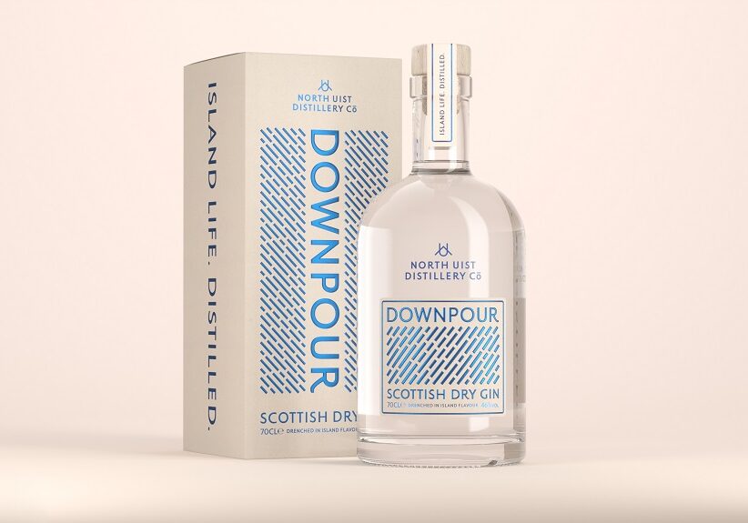 190208 - Bottle and Gift Box, Down Pour Gin 190208 - Bottle and Gift Box, Down Pour Gin