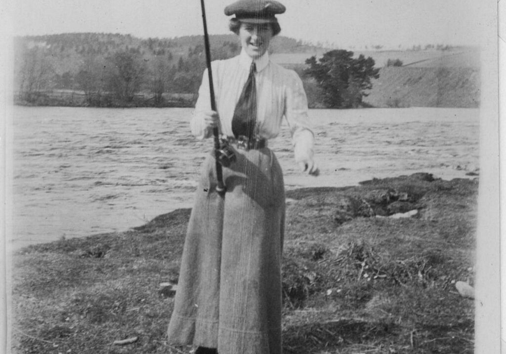 Miss Pickering on the Dee in late Victorian times