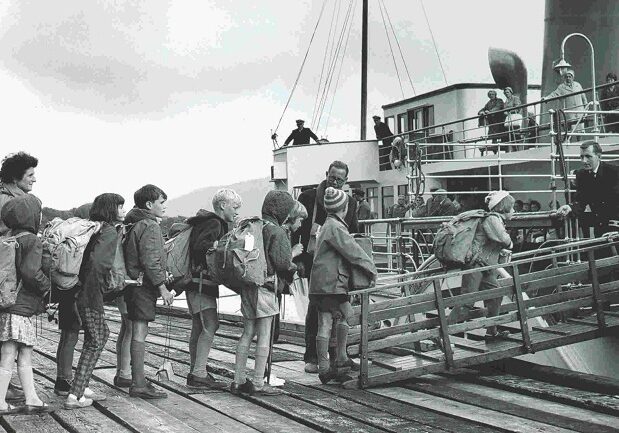 Children boarding Maid of the Loch in 1967
