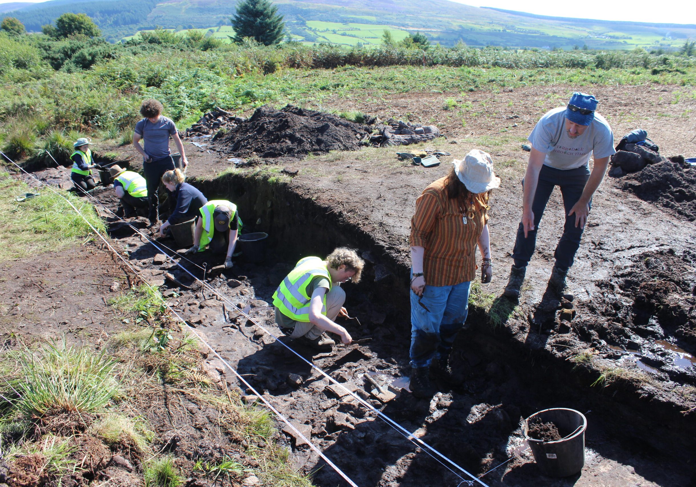 Excavations-through-the-cursus-bank-at-Drumadoon-p5s7p0go-scaled