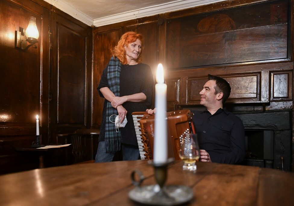 Big Burns Supper 2022. Eddi Reader and band rehearse in the Globe Inn in Dumfries for a broadcast on Burns Night. : 4 January 2022
STUART WALKER PHOTOGRAPHY
Copyright Stuart Walker Photography 2022