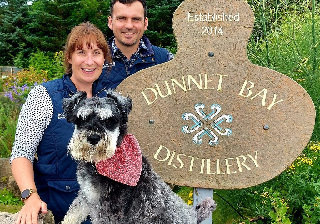 Founders-of-Dunnent-Bay-Distillers-makers-of-Rock-Rose-Gin-Claire-and-Martin-Murray-2laxad75d