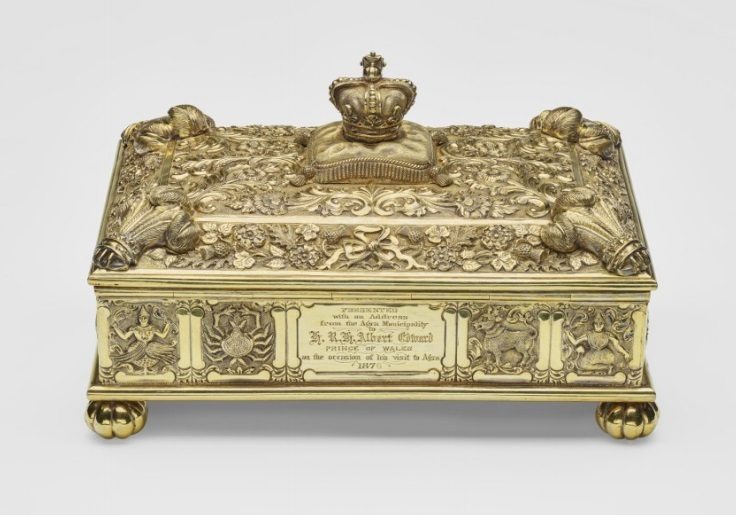 A silver gilt address casket