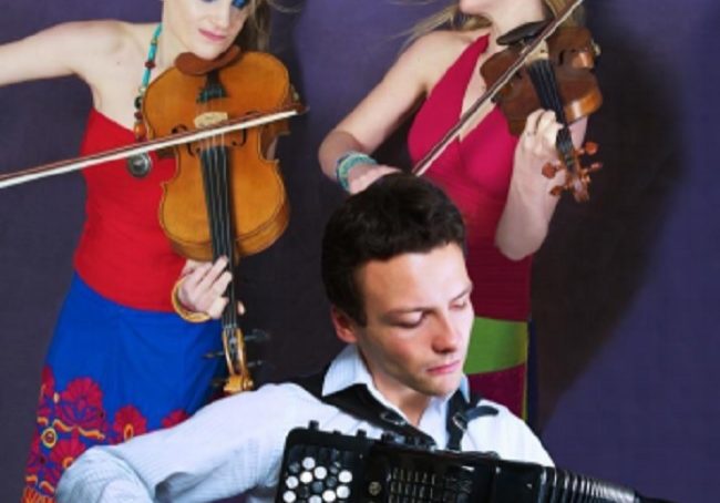 Kosmos are Harriet MacKenzie (violin), Meg Hamilton (viola), Milos Milivojevic (accordion).