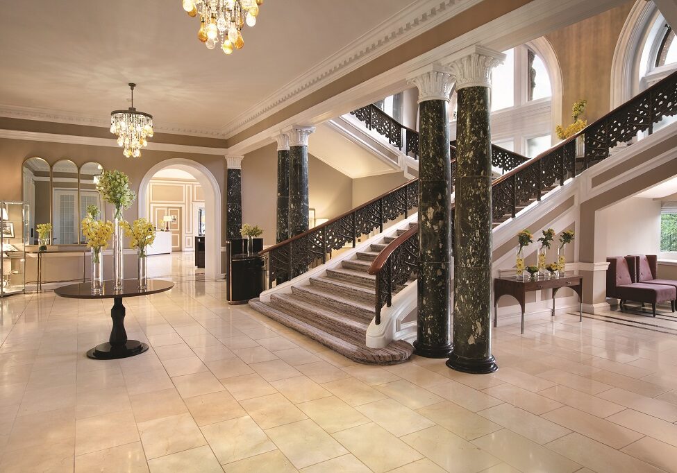 Lobby - Staircase - 952552