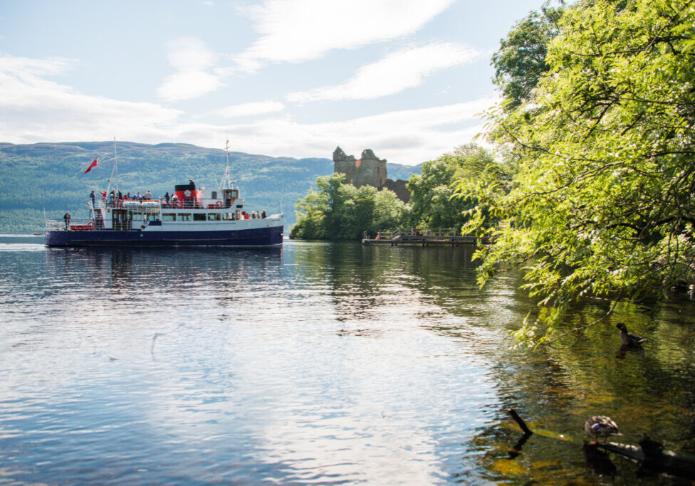 Loch-Ness-by-Jacobite-Urquhart-Castle-329x5lzwv-1024x683