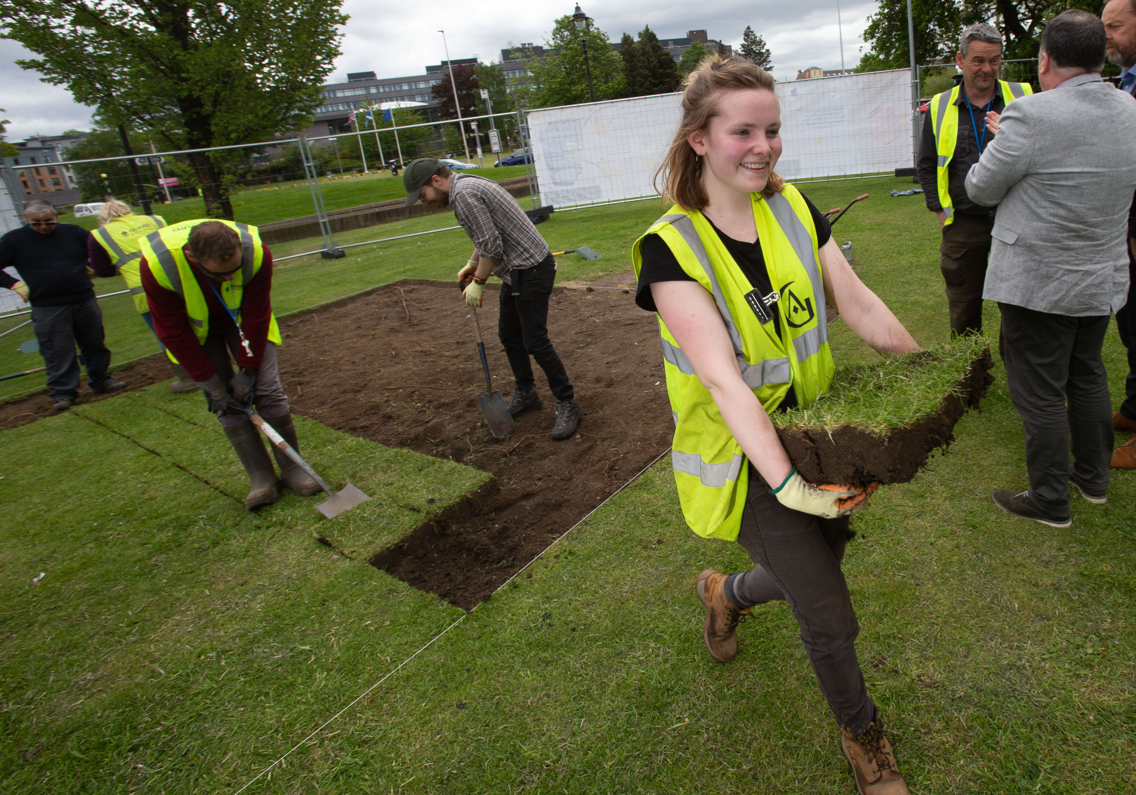 Work gets underway at a dig near Paisley Abbey (Photo: 
Mark F Gibson)