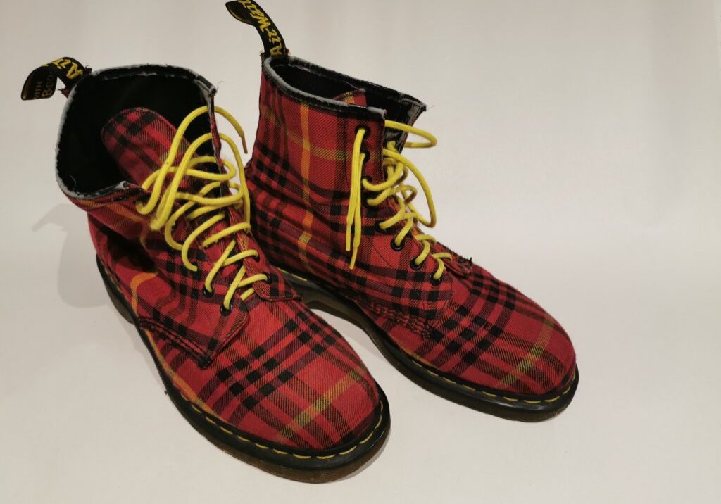 People_s-Tartan-callout-19tzgxss5-1024x768