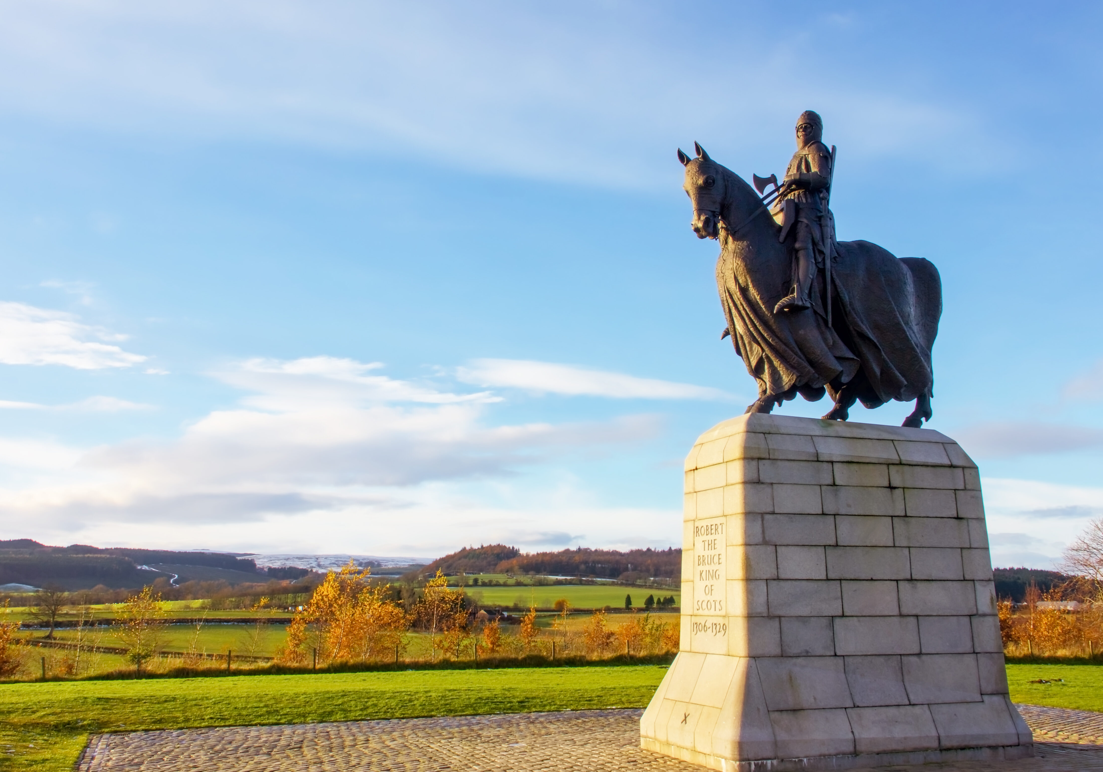The Robert the Bruce statue at the site of the Battle of Bannockburn (Photo: Treasure Galore/Shutterstock)
