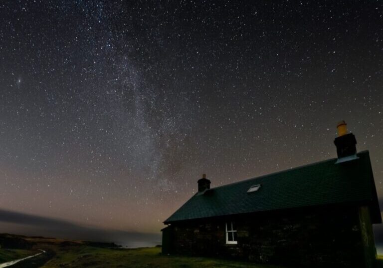 Rum house with starry skies ©Steven Gray Cosmos Planetarium Rum house with starry skies. Credit: Steven Gray Cosmos Planetarium