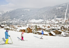 Ski-Morzine-©-Sylvain-Cochard-13-web-1e66qe73n-300x200