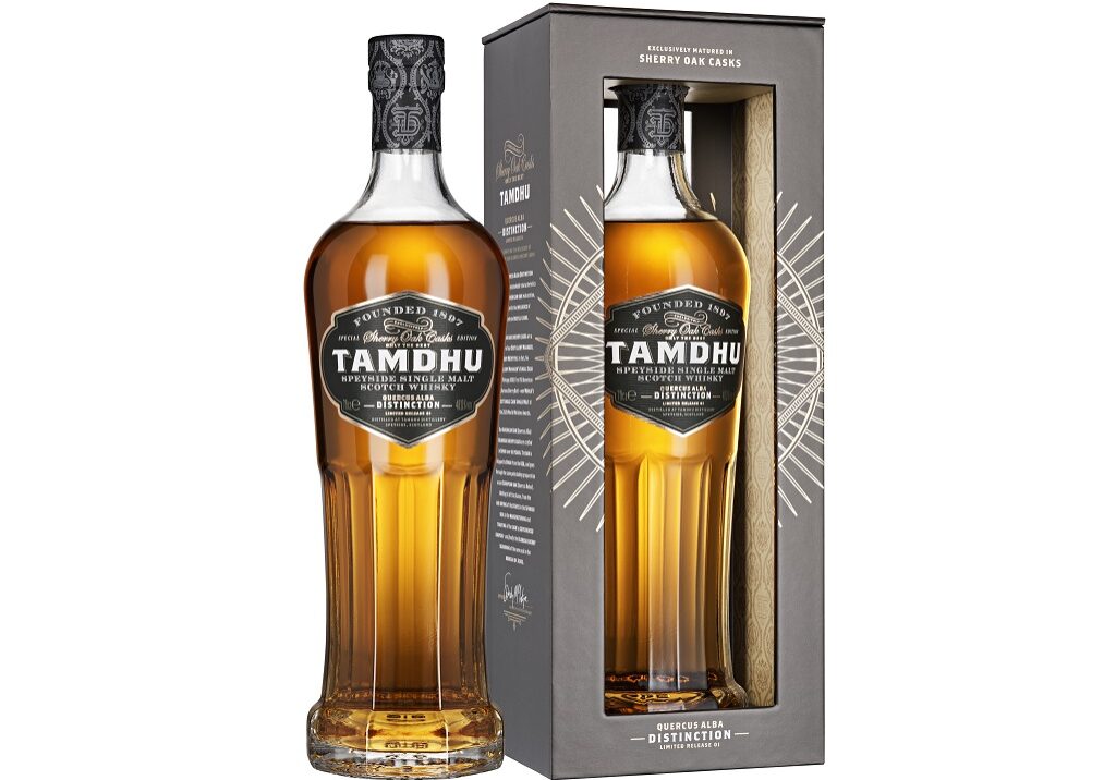 Tamdhu_Distinction_LE_1_BottleAngled-Box_300dpi-37muwe30n