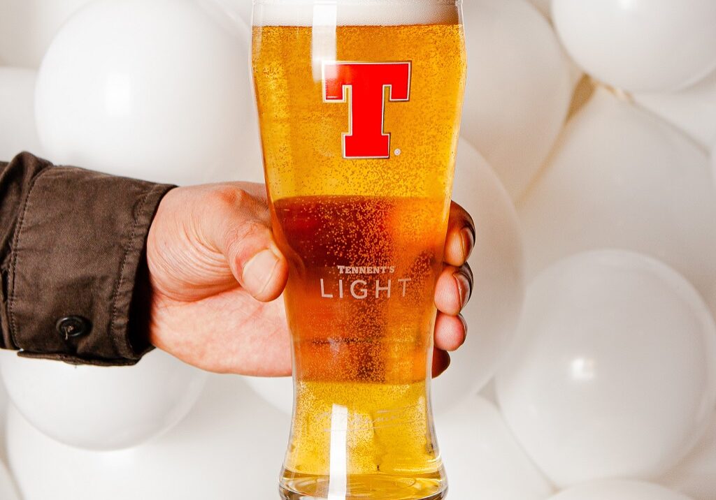 TennentsLight pint and balloons