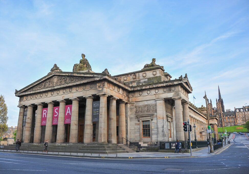 The Royal Scottish Academy in Edinburgh (Photo: Inate)