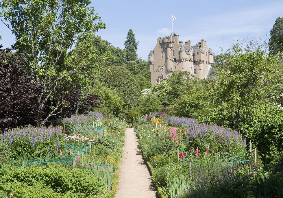 The gardens at Crathes Castle (Photo: National Trust for Scotland)