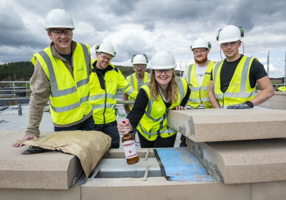 Topping-Out-Ceremony-The-Cairn-1bvhiszhy-1024x683