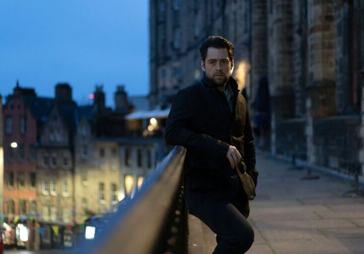 Richard Rankin as John Rebus.