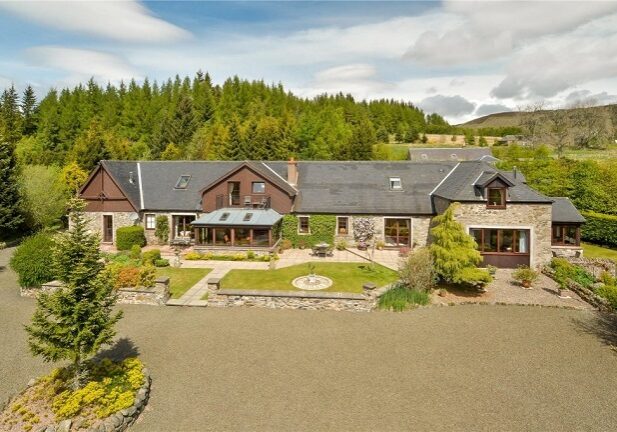 West Freuchies and Mill House, located near Blairgowrie in Perthshire