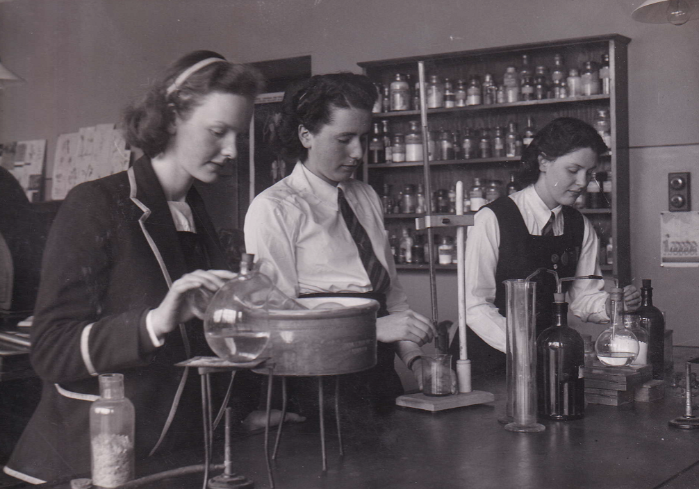 St Margaret's pupils studying science in 1946